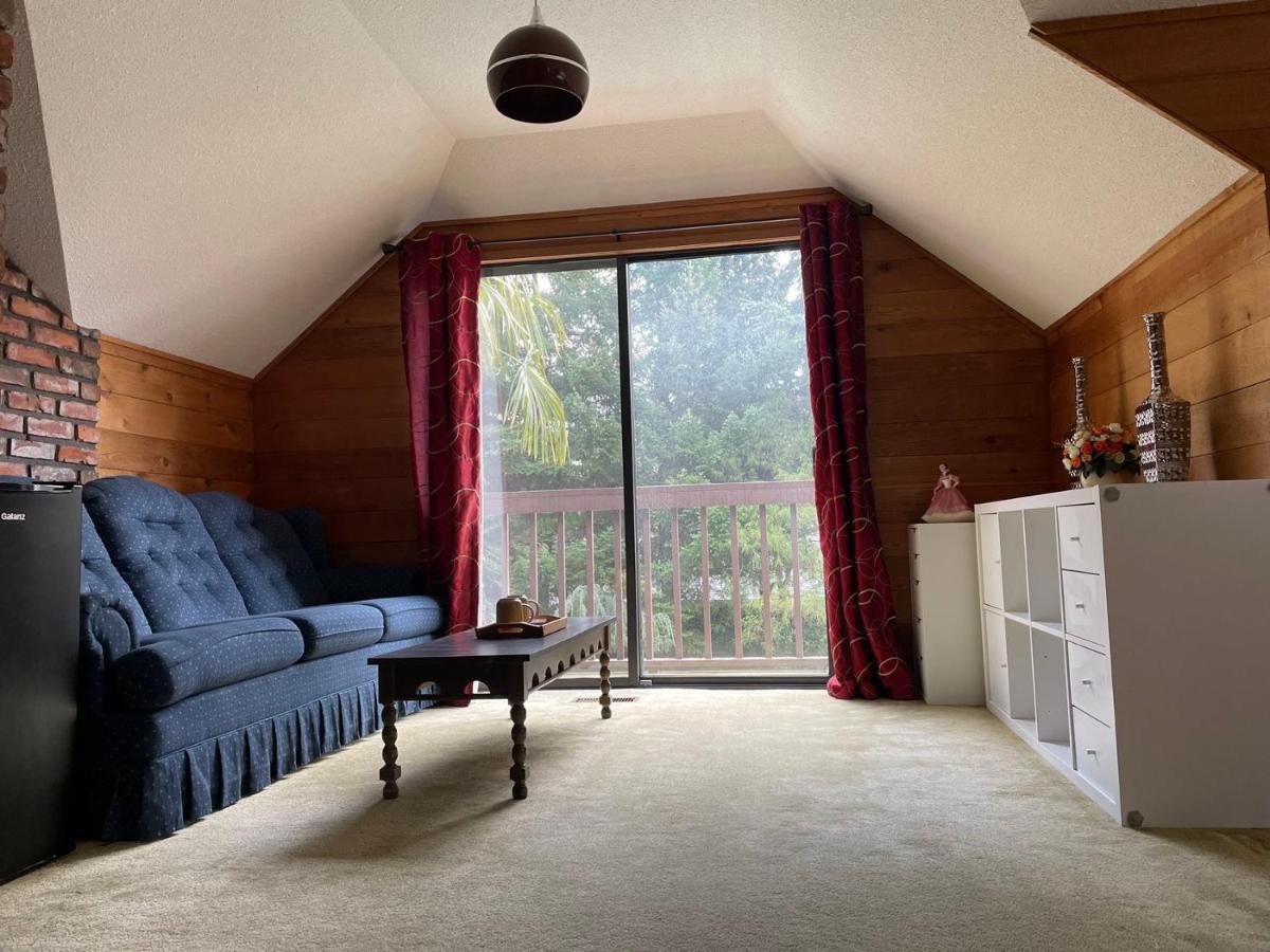 Jason House - Immaculate Suites In A Quiet Seaside Neighbourhood Near Uvic 維多利亞 外观 照片
